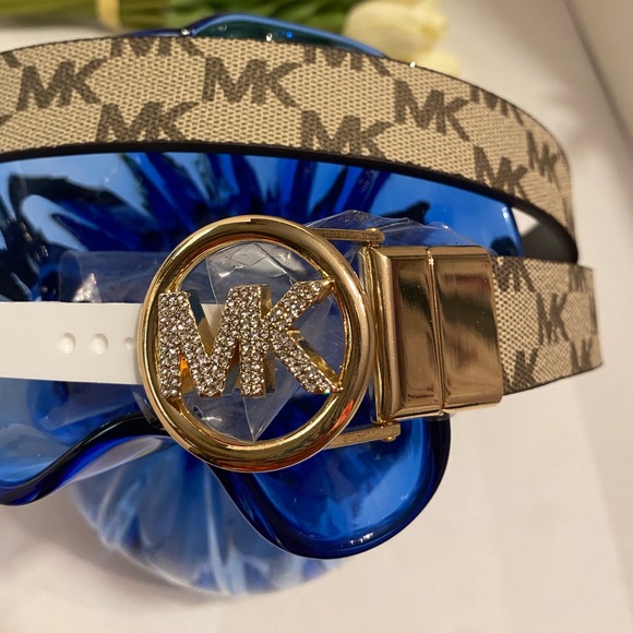 NWT MK Twist Reversible Belt sz L - Picture 1 of 12